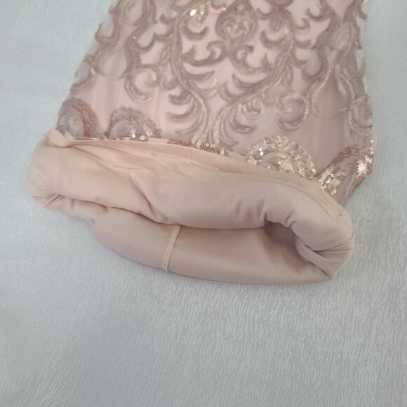Xtaren women's rose gold sequin halter top dress Size small Cocktail party - Picture 10 of 13